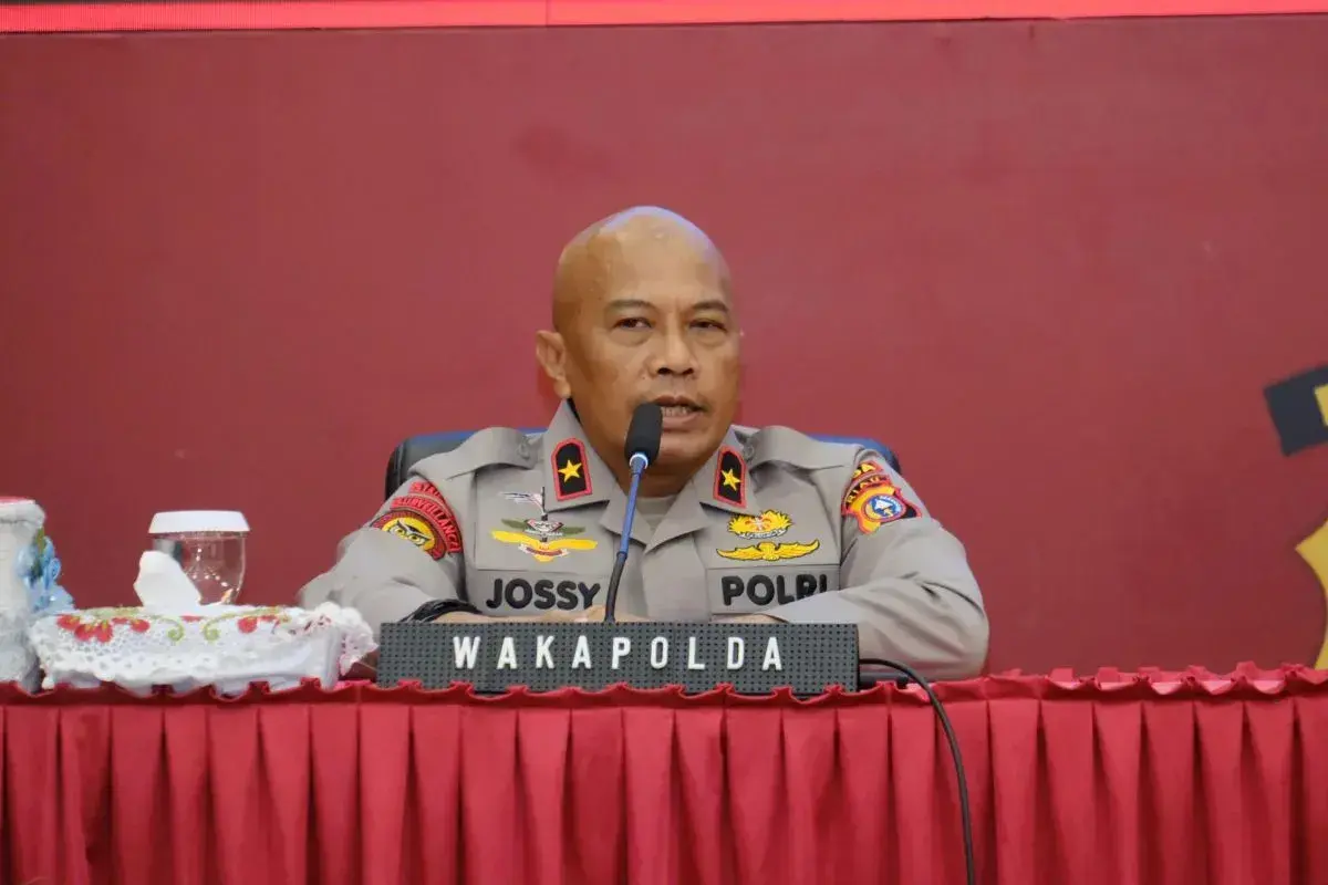 several-officers-from-kampar-sub-regional-police-following-escaped-prisoners