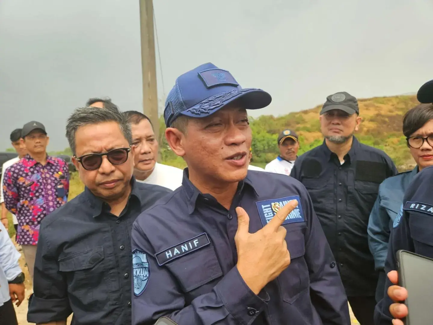 environment-minister-calls-landfill-operators-to-cap-their-open-waste-to-prevent-pollution