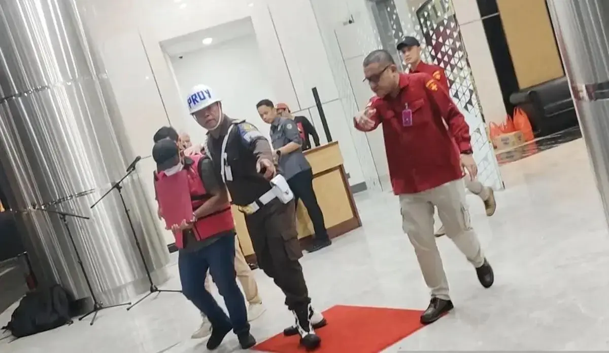 buzzer-leader-named-suspect-in-case-obstruction-probe