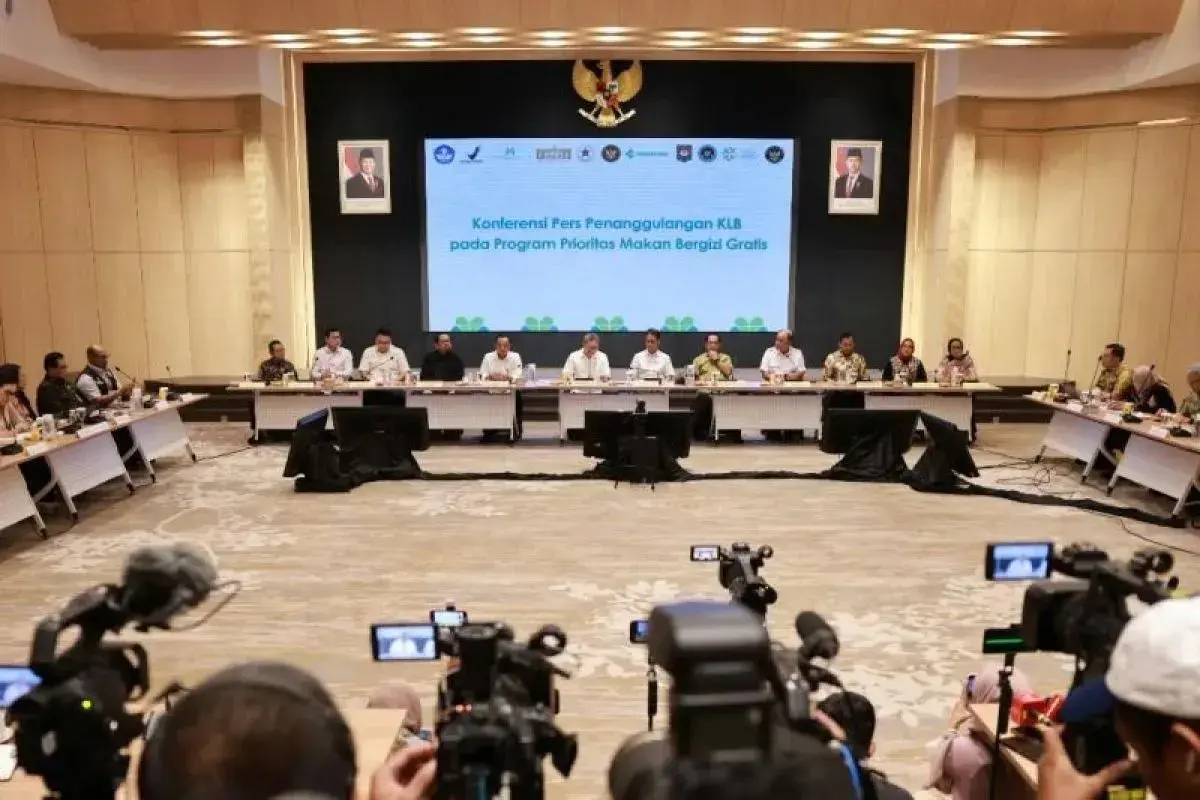 govt-tightens-supervision-of-free-meal-program-after-mass-poisoning