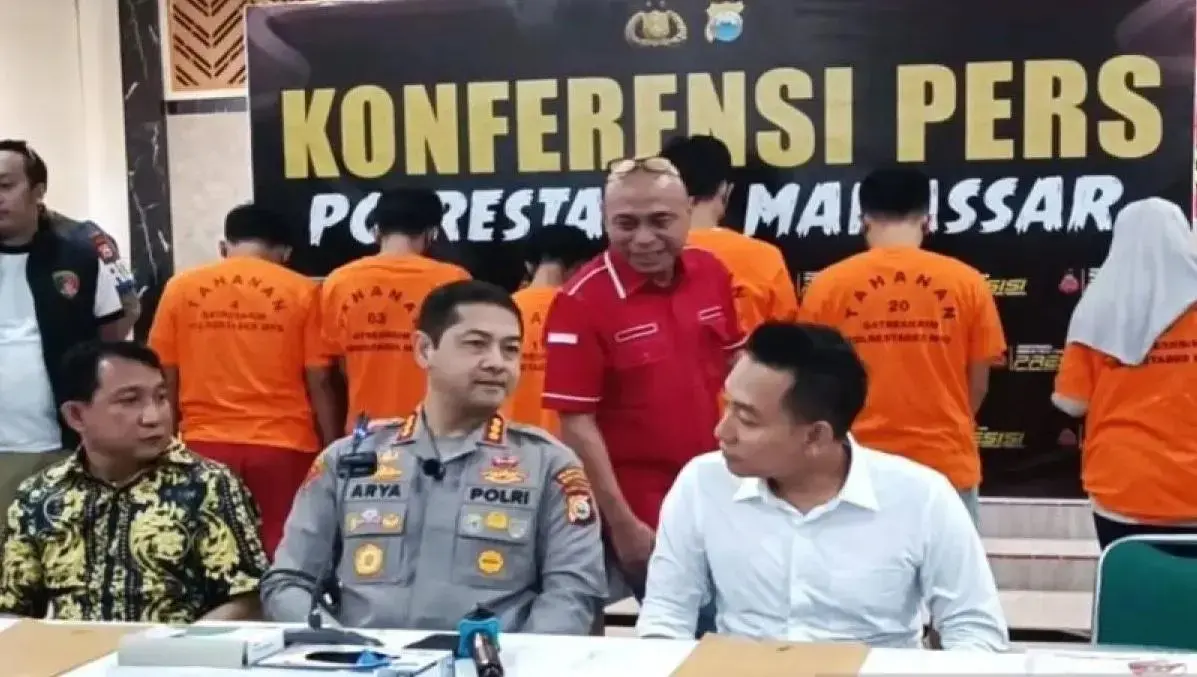 makassar-police-uncover-entrance-tests-cheating-ring-at-hasanuddin-university