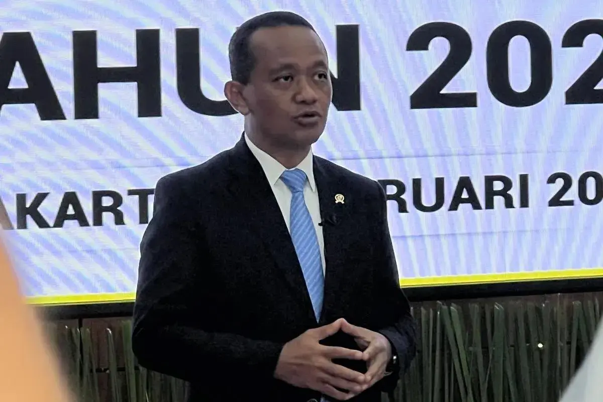 minister-bahlil-urges-patience-amid-lpg-distribution-changes