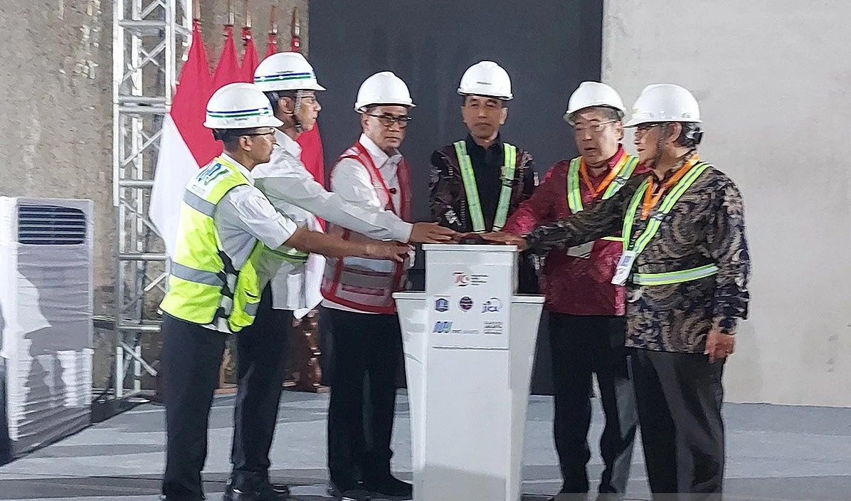 president-jokowi-launches-new-mrt-line-from-bekasi-to-tomang