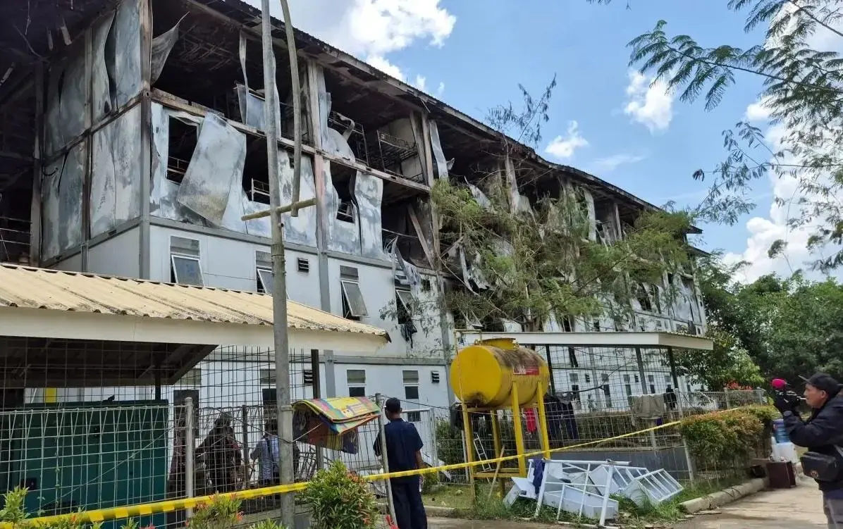 fire-hits-ikn-worker-housing-700-evacuated-as-police-probe-cause