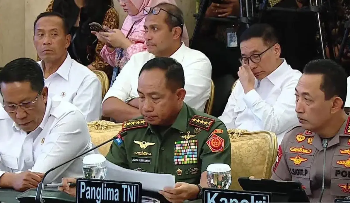 TNI Commander Rotates Senior Officers, Appoints New Military Spokesperson