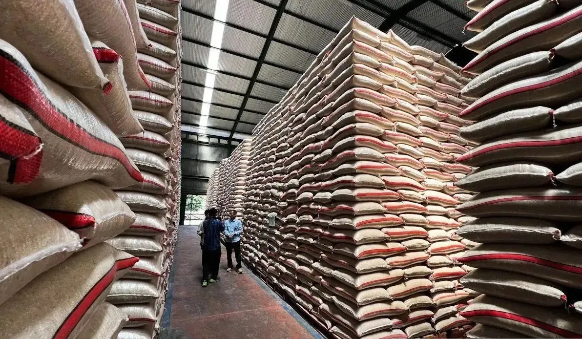indonesia-rules-out-rice-and-sugar-imports-for-consumption-in-2026