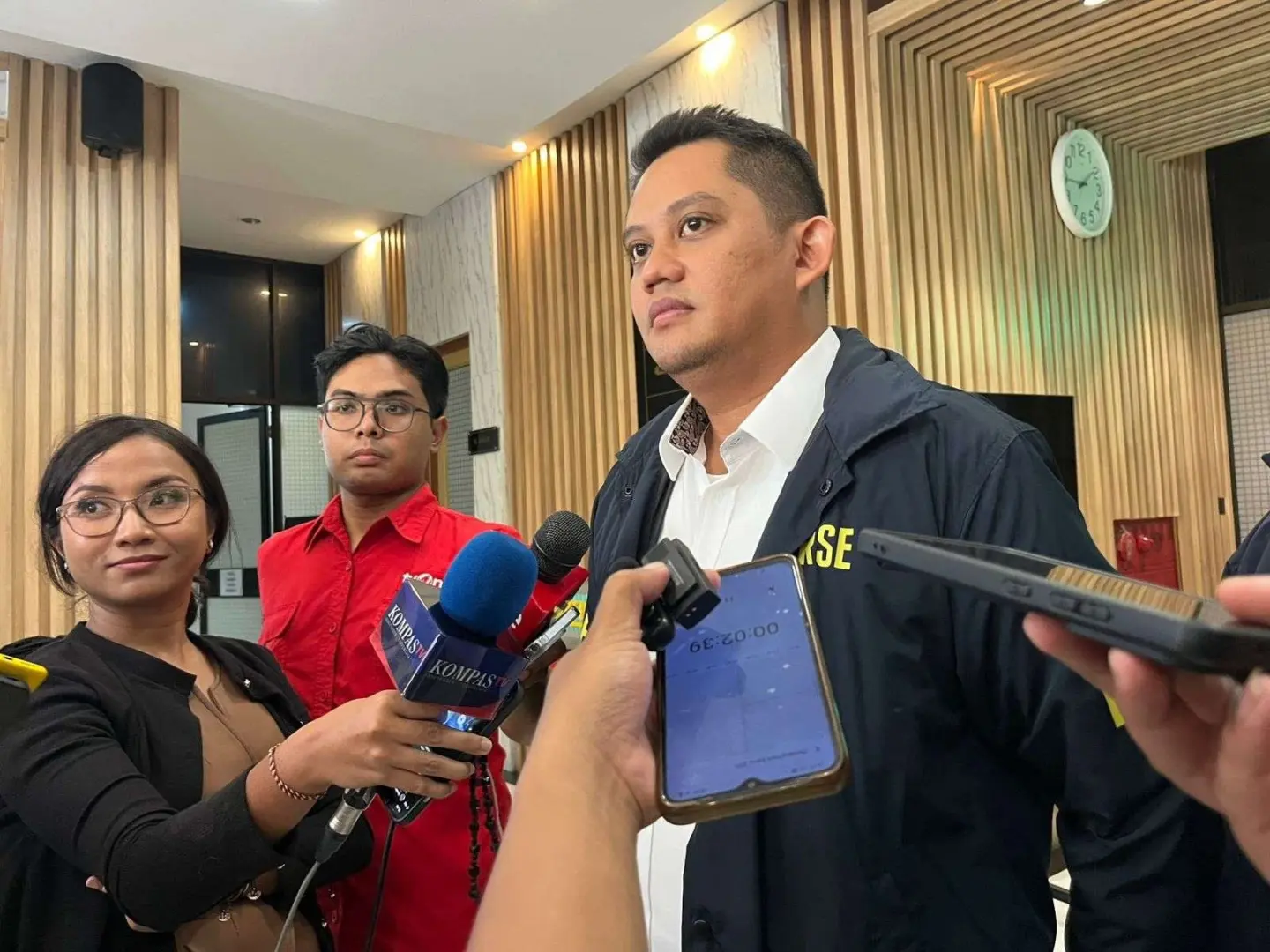 police-to-look-into-the-poisoning-indication-on-the-death-of-three-in-warakas