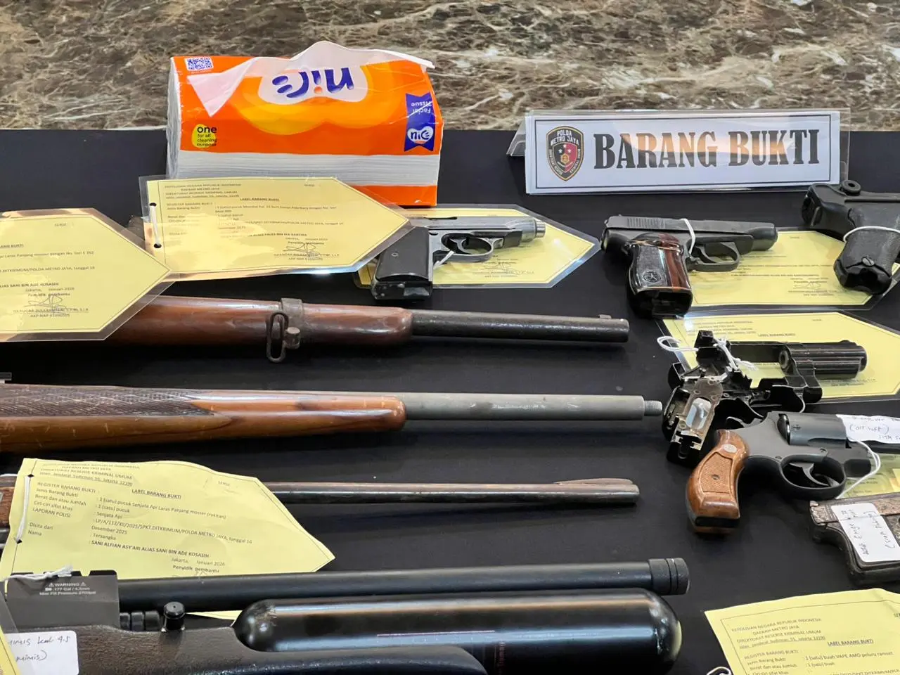 police-uncovers-illegal-firearms-assembly-network-in-sumedang-west-java