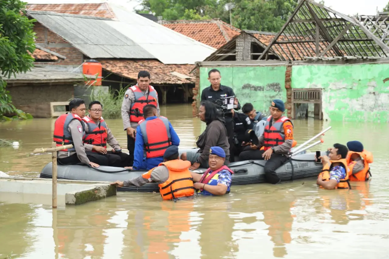 Anticipating Crimes and Short Circuits, Police Intensify Patrol at Flood Locations