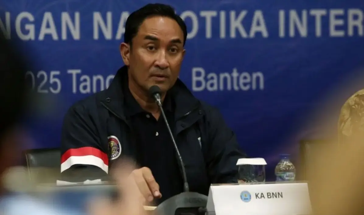 BNN Issues High Alert Over "Whip Pink" Laughing Gas Following Influencer’s Death