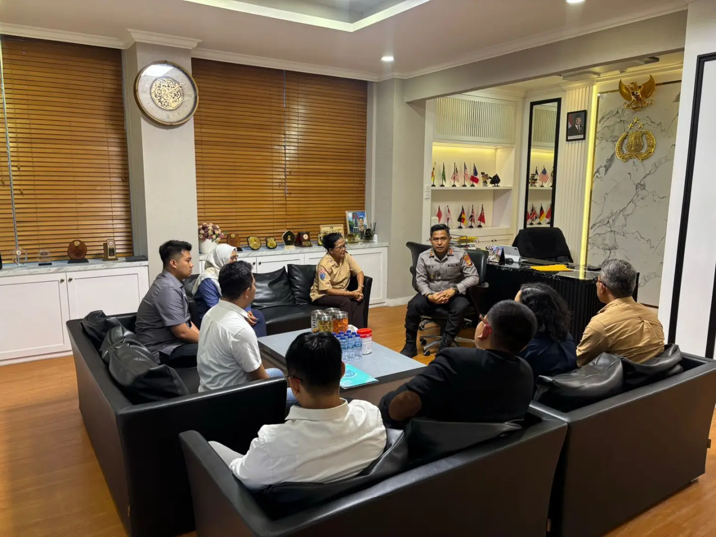 Mediation Between Teacher-Parents Quarrel, Police Says the Reporter to Proceed with the Legal Proceedings