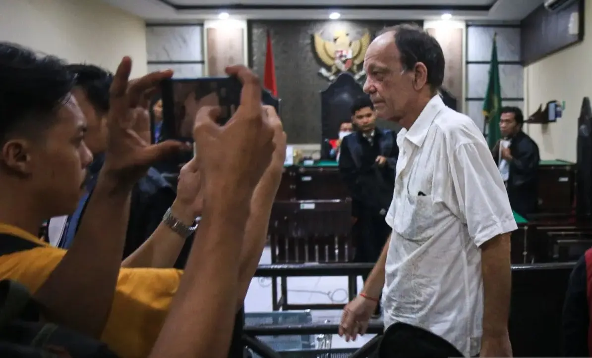 swiss-convict-in-gili-trawangan-water-exploitation-case-flees-abroad