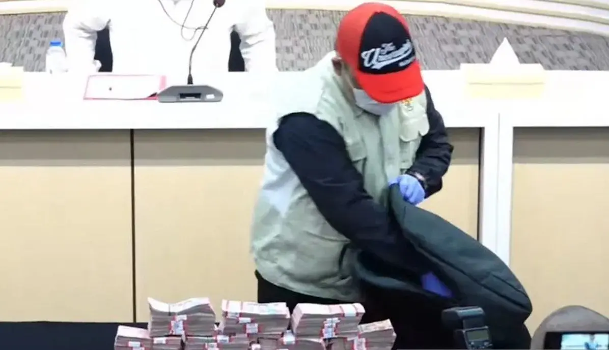 depok-district-court-chief-deputy-chief-arrested-in-land-dispute-bribery-scandal