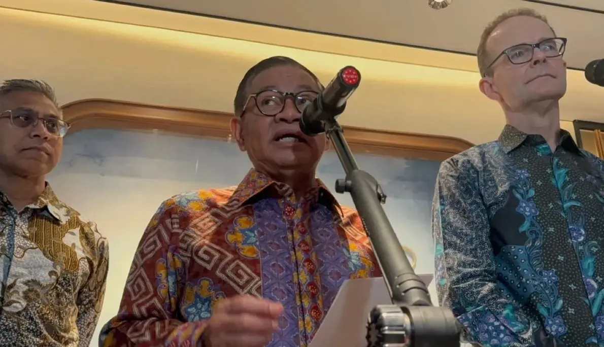 Jakarta  Bans Groundwater Use in New Energy and Water Decree