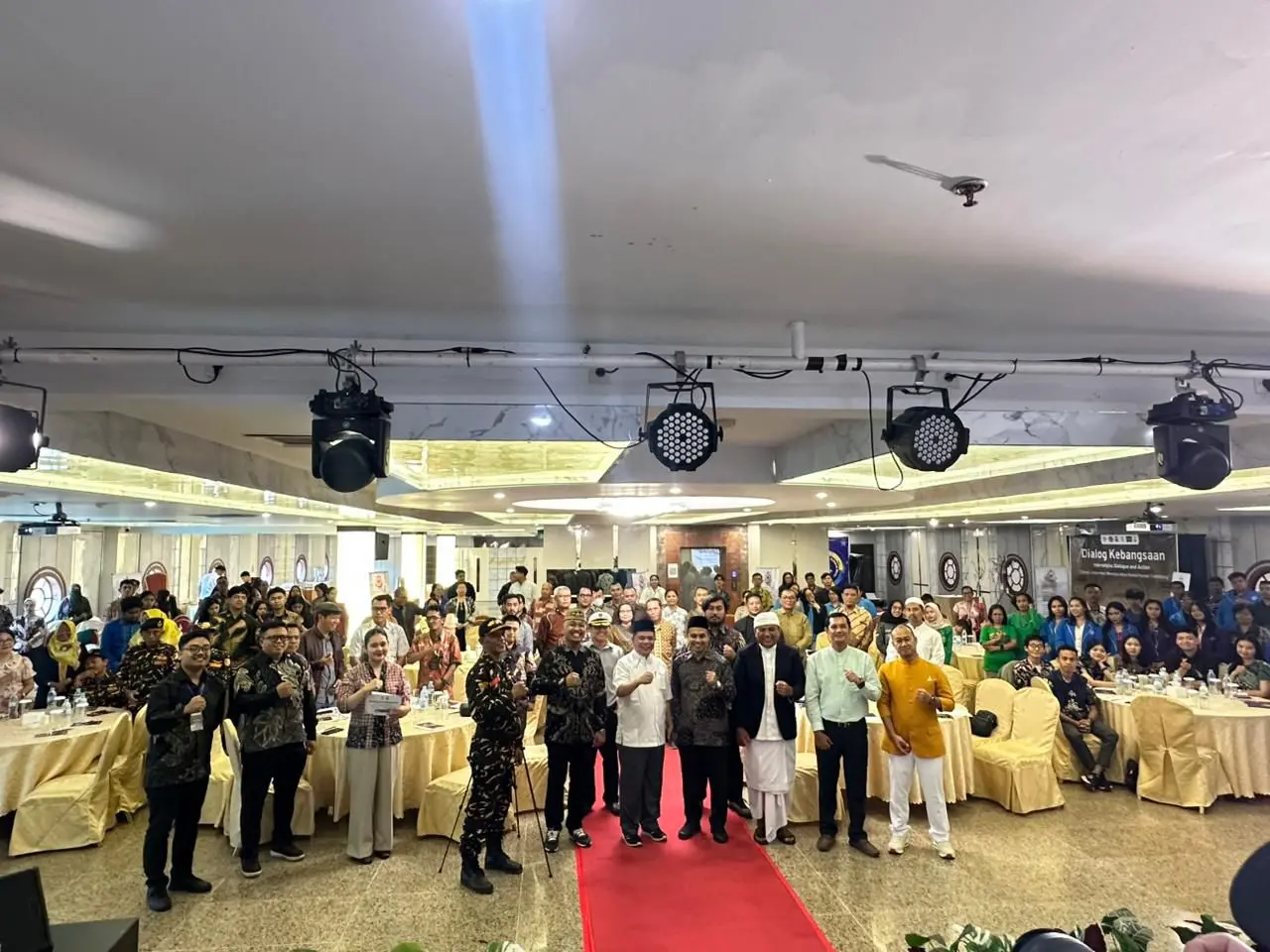 densus-88-at-held-seminar-of-the-dangers-of-iret-in-batam