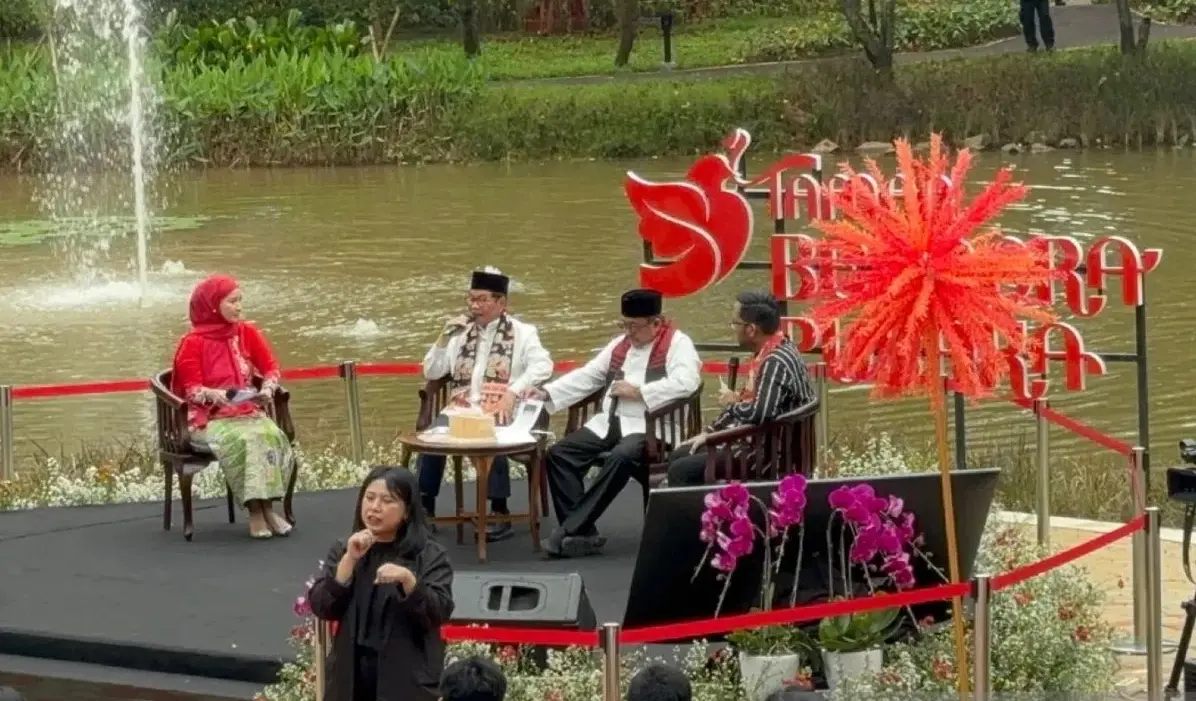 Jakarta Governor, Deputy Governor Admit Fundamental Challenges Persist After First Year