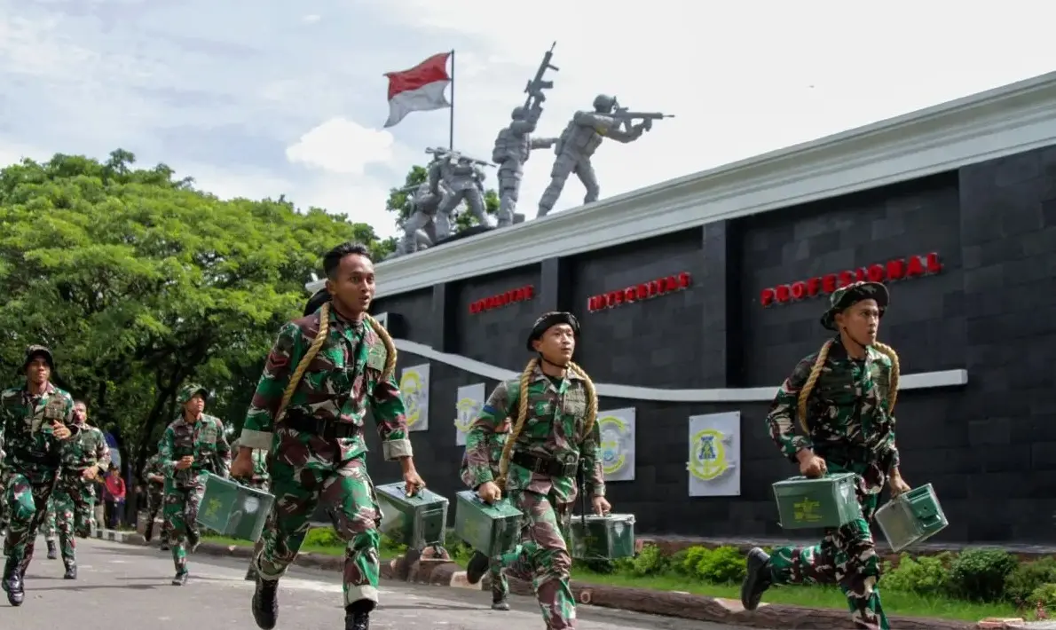 defense-ministry-dispatches-100-navy-personnel-for-italian-carrier-training