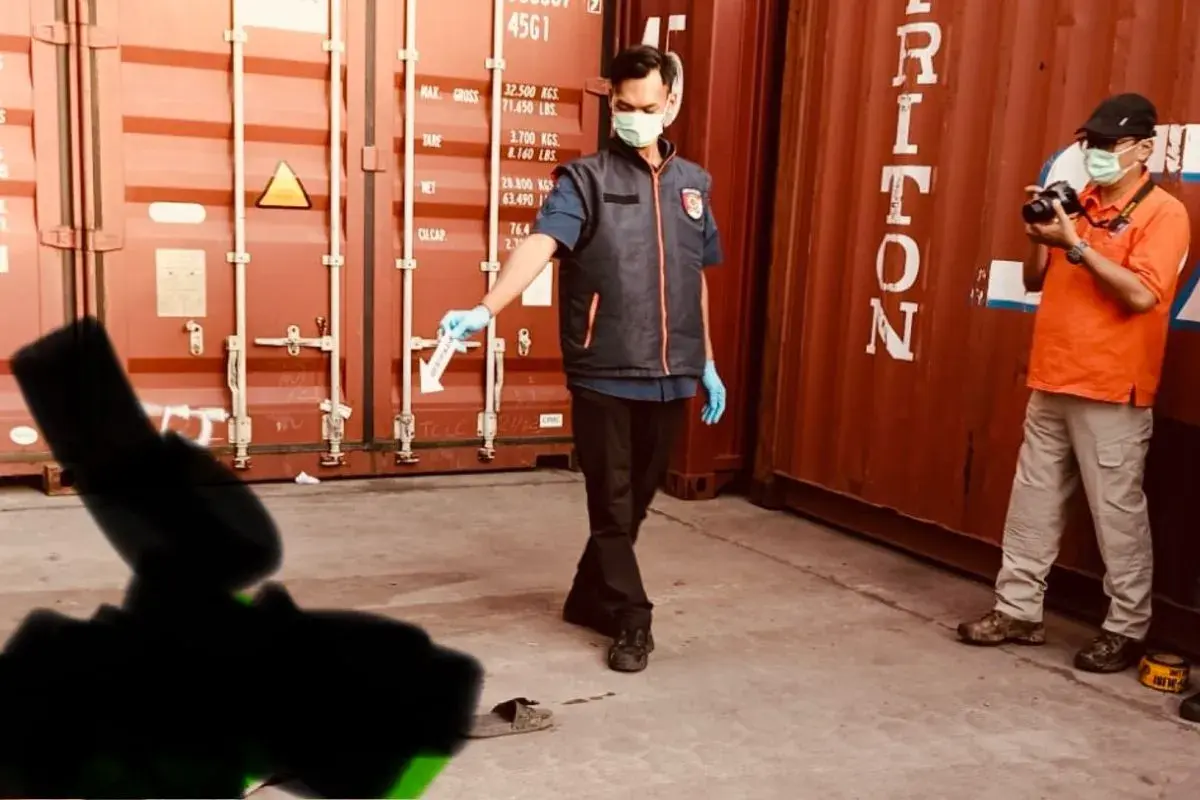 Police to Investigate the Heavy Equipment Accident at Smart Depot, North Jakarta