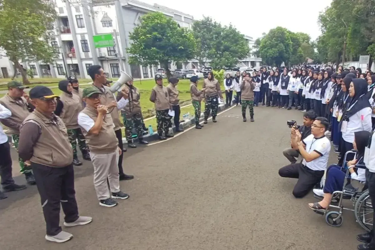 Govt Monitors 58,000 Indonesian Pilgrims Amid Middle East Tension