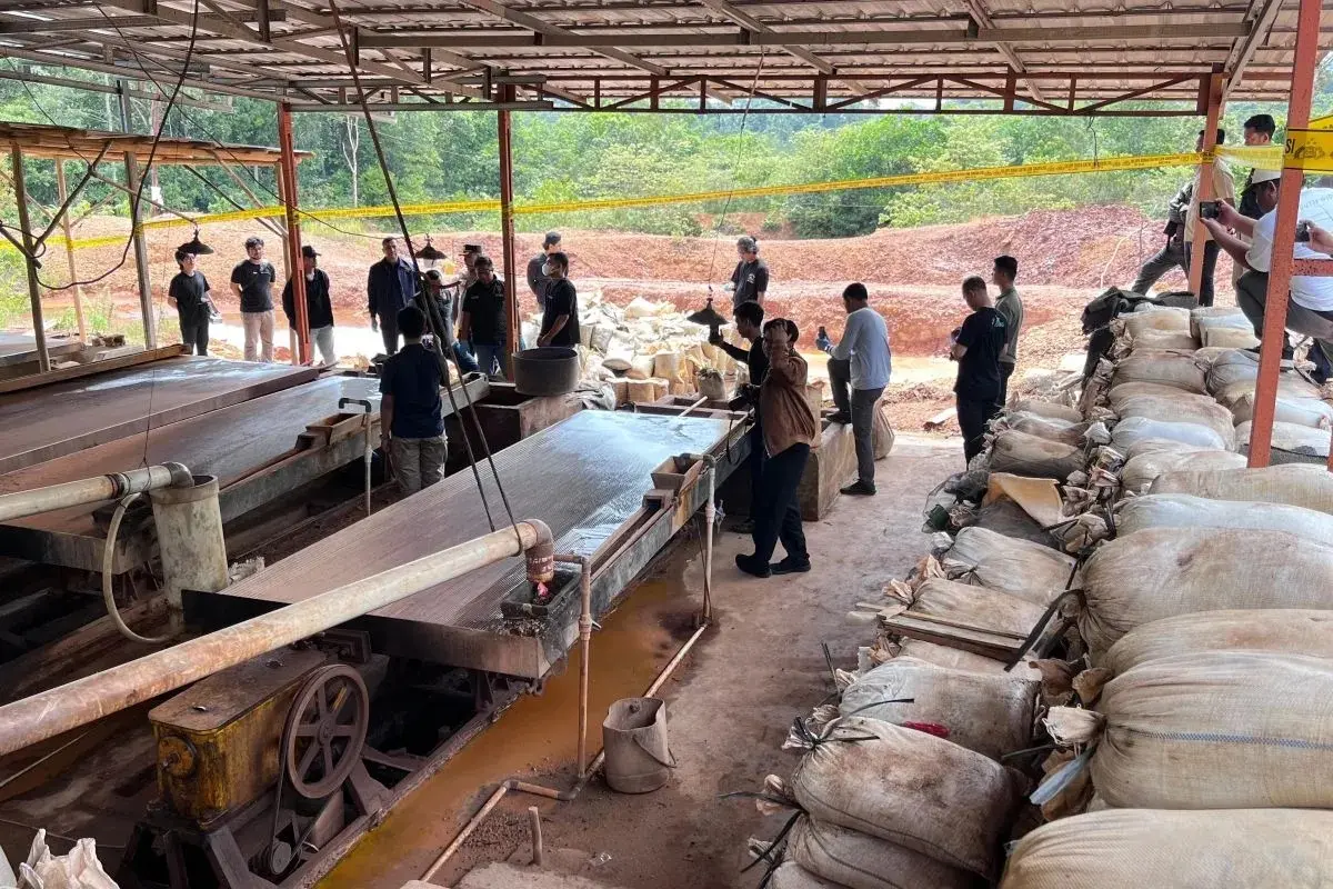 inp-uncover-illegal-tin-smuggling-ring-in-belitung