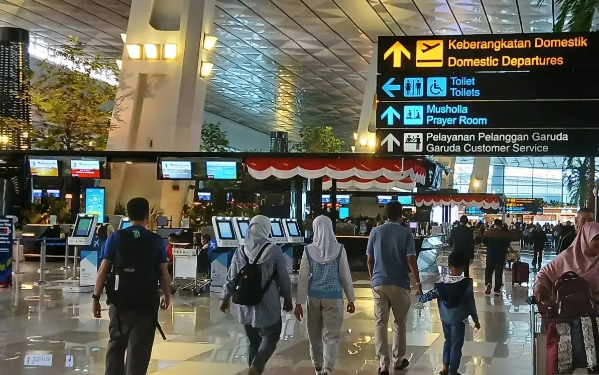 Soekarno-Hatta Airport Reschedules 39 Middle East Flights Amid Regional Conflict