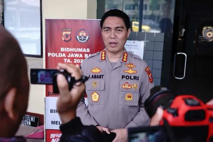 Police Uncovers an Online Explosives Distribution Network in Surabaya