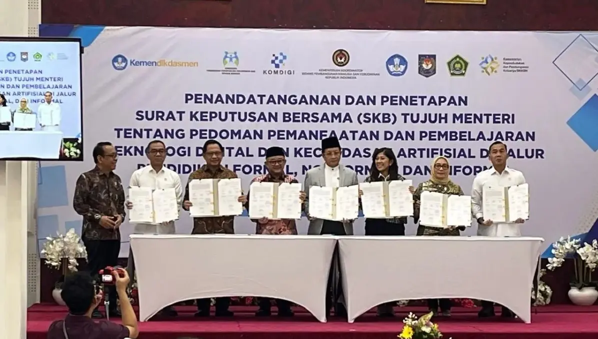 government-issues-seven-minister-joint-decree-on-ai-integration-in-education