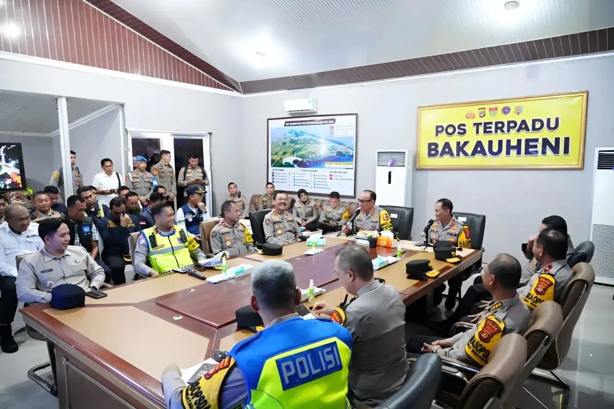 inp-deputy-chief-confirms-stable-traffic-at-merak-bakauheni-after-aerial-inspection