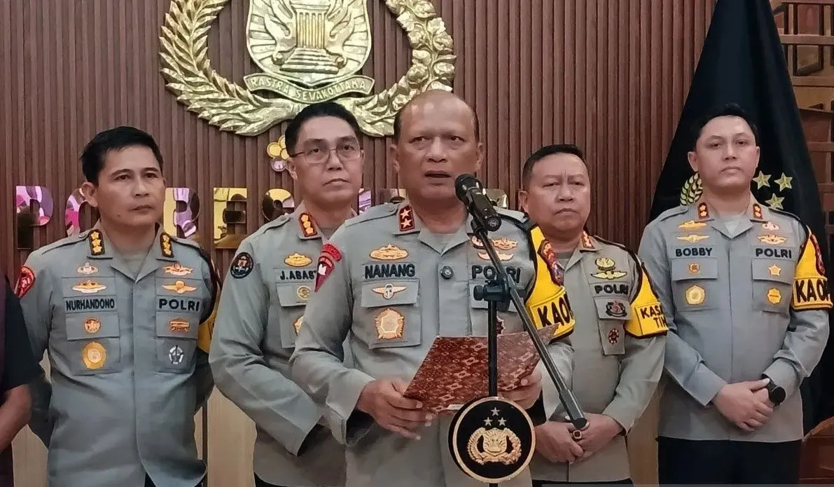 east-java-police-investigate-chemical-substances-following-jember-mosque-explosion