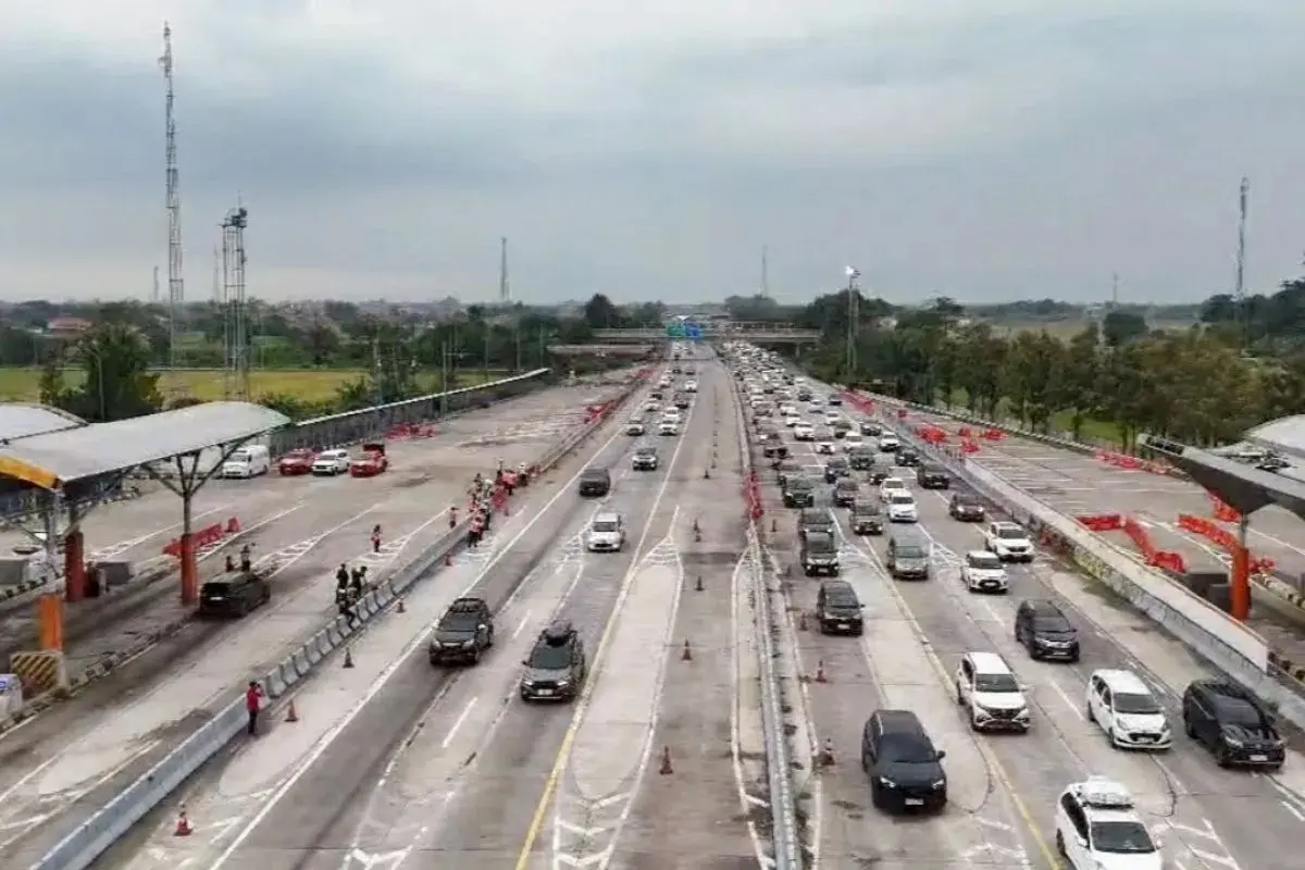 Local One-Way Scheme Officially Implemented on Cipali Toll Road