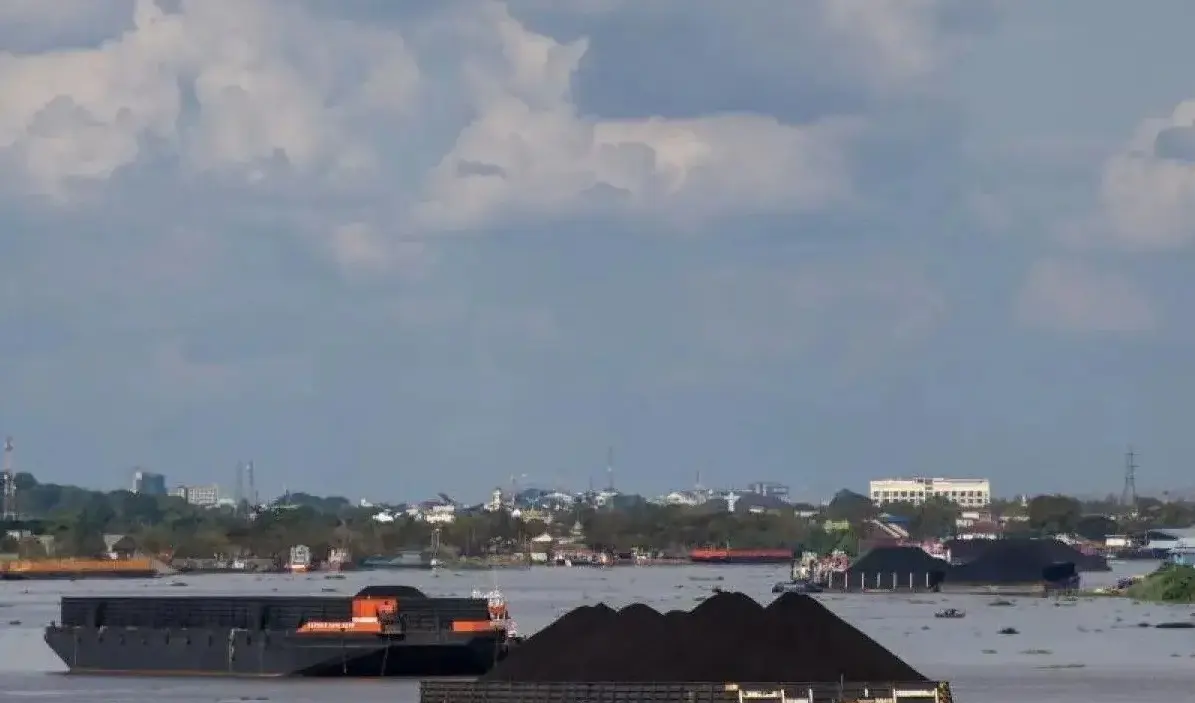 minister-bahlil-signals-potential-production-increase-for-coal-and-nickel