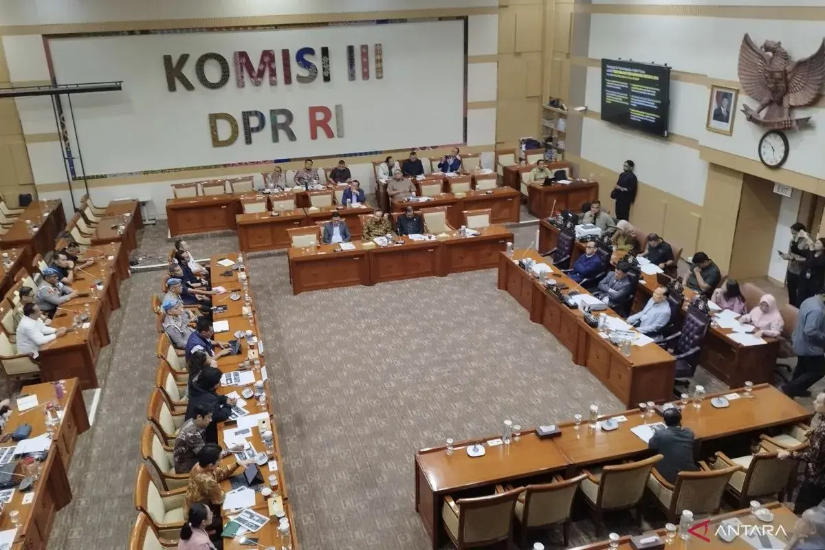 police-did-not-find-any-civilian-involvement-in-the-acid-attack-of-andrie-yunus