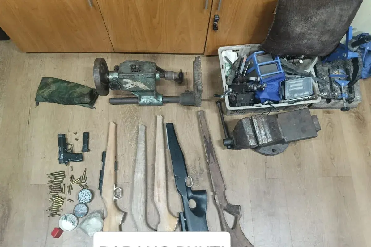 inp-arrests-master-gunsmith-ki-bedil-in-major-illegal-arms-sting-in-west-java