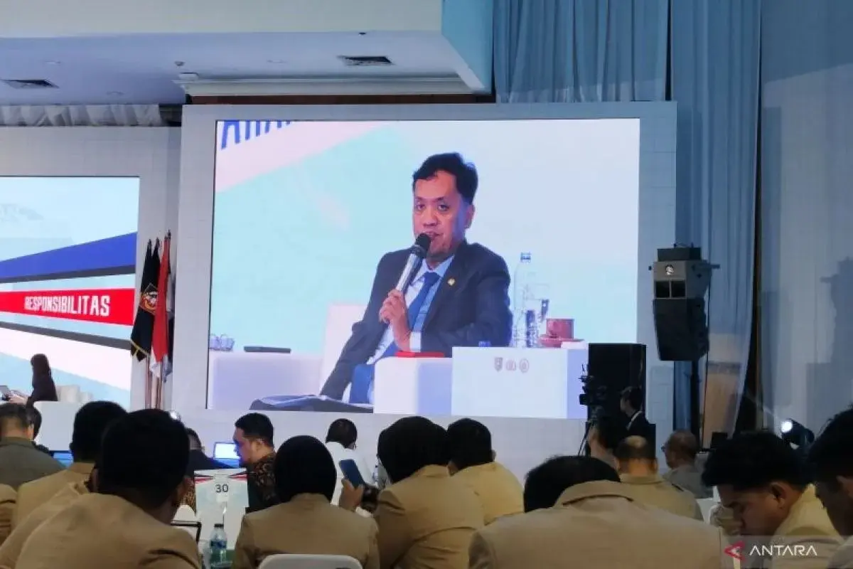 habiburokhman-praised-inp-for-the-transparency-in-processing-personnel-violating-the-law