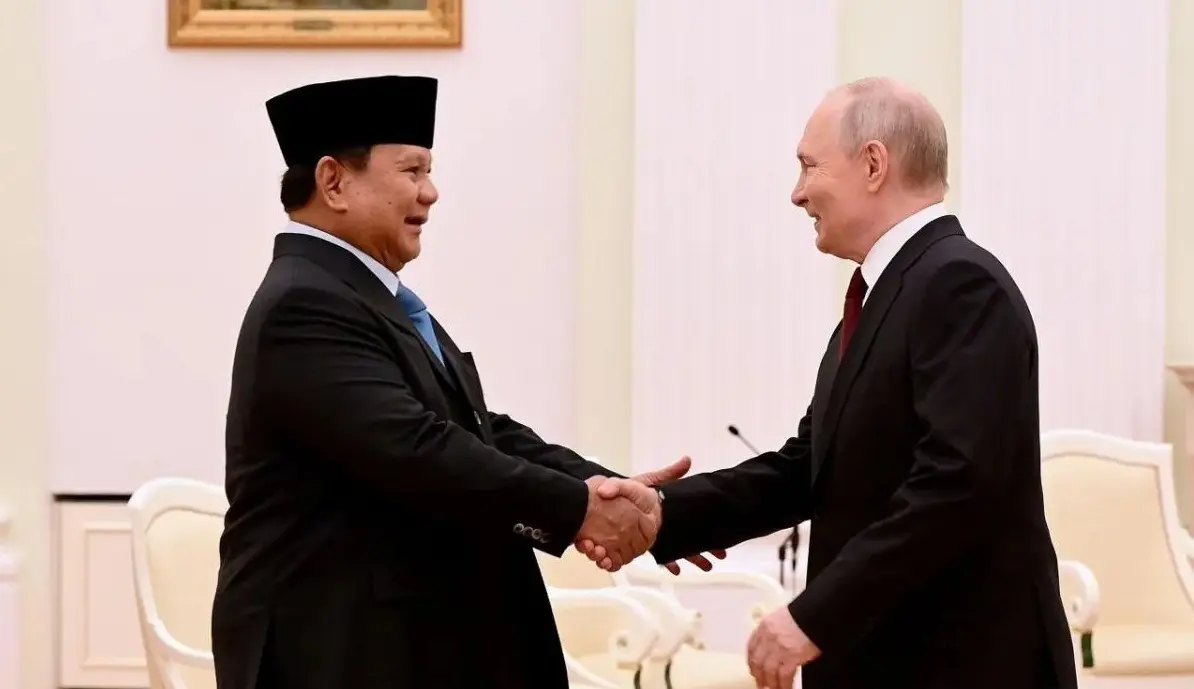 President Prabowo Meets President Putin in Moscow to Discuss Volatile Global Geopolitics