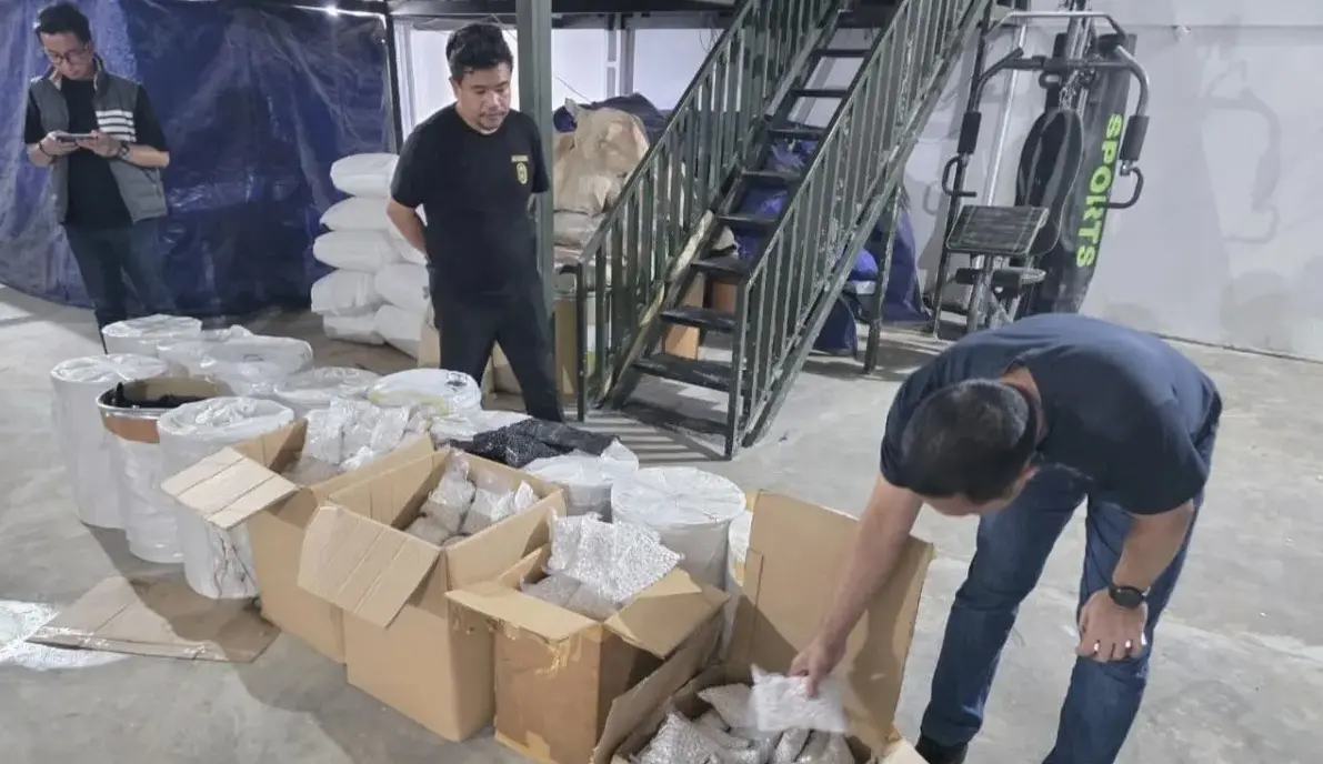 metro-jaya-police-uncover-large-scale-zenith-drug-factory-in-semarang