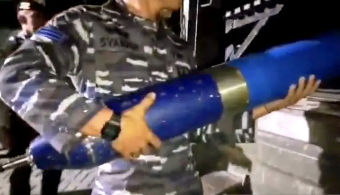 indonesian-navy-seizes-missile-like-object-in-takalar-waters