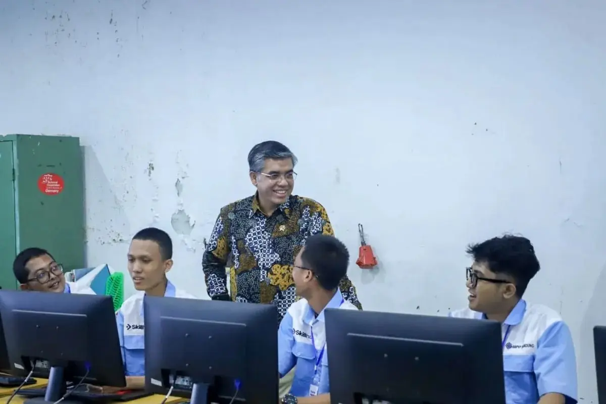 national-vocational-training-aims-to-prepare-world-class-work-force-manpower-ministry