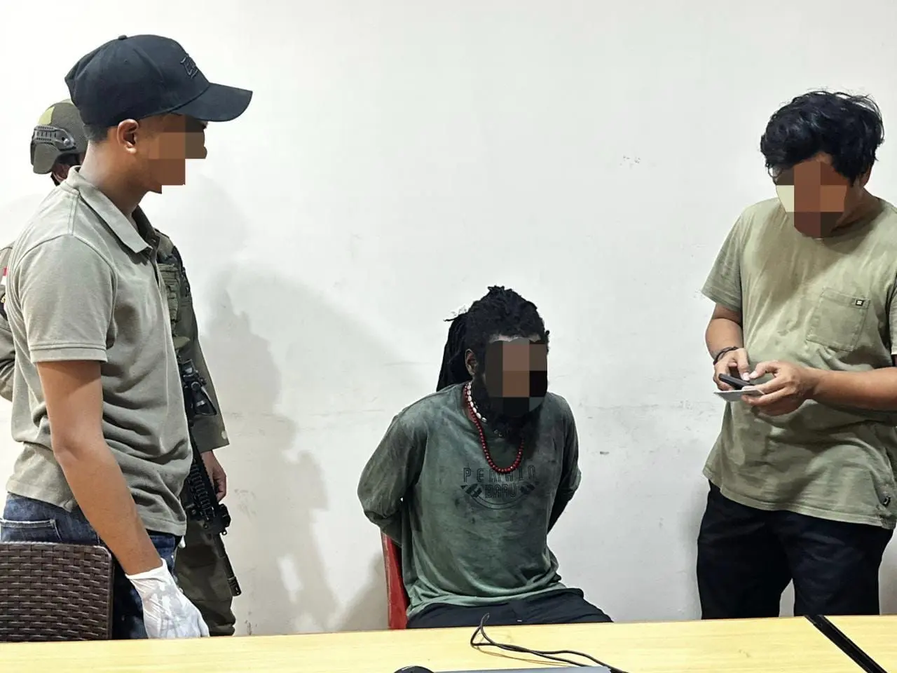 a-member-of-armed-criminal-group-in-timika-arrested-by-authorities-measured-firm-action-taken