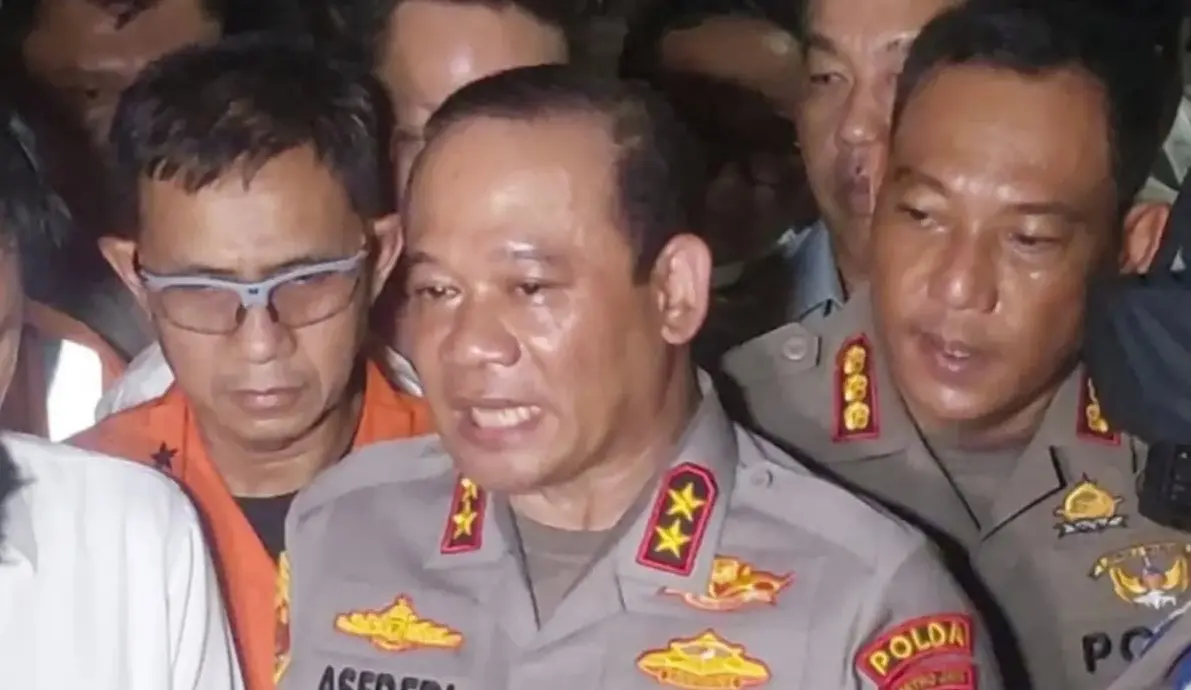 metro-jaya-police-investigate-fatal-train-collision-at-east-bekasi-station