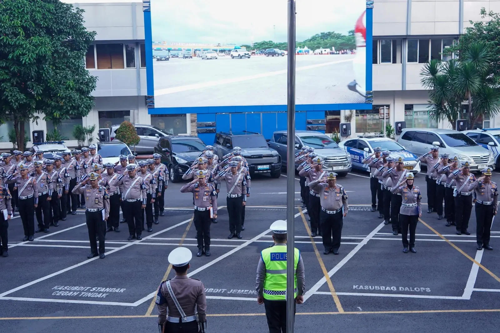 inp-traffic-corps-prepares-personnel-for-the-upcoming-may-day