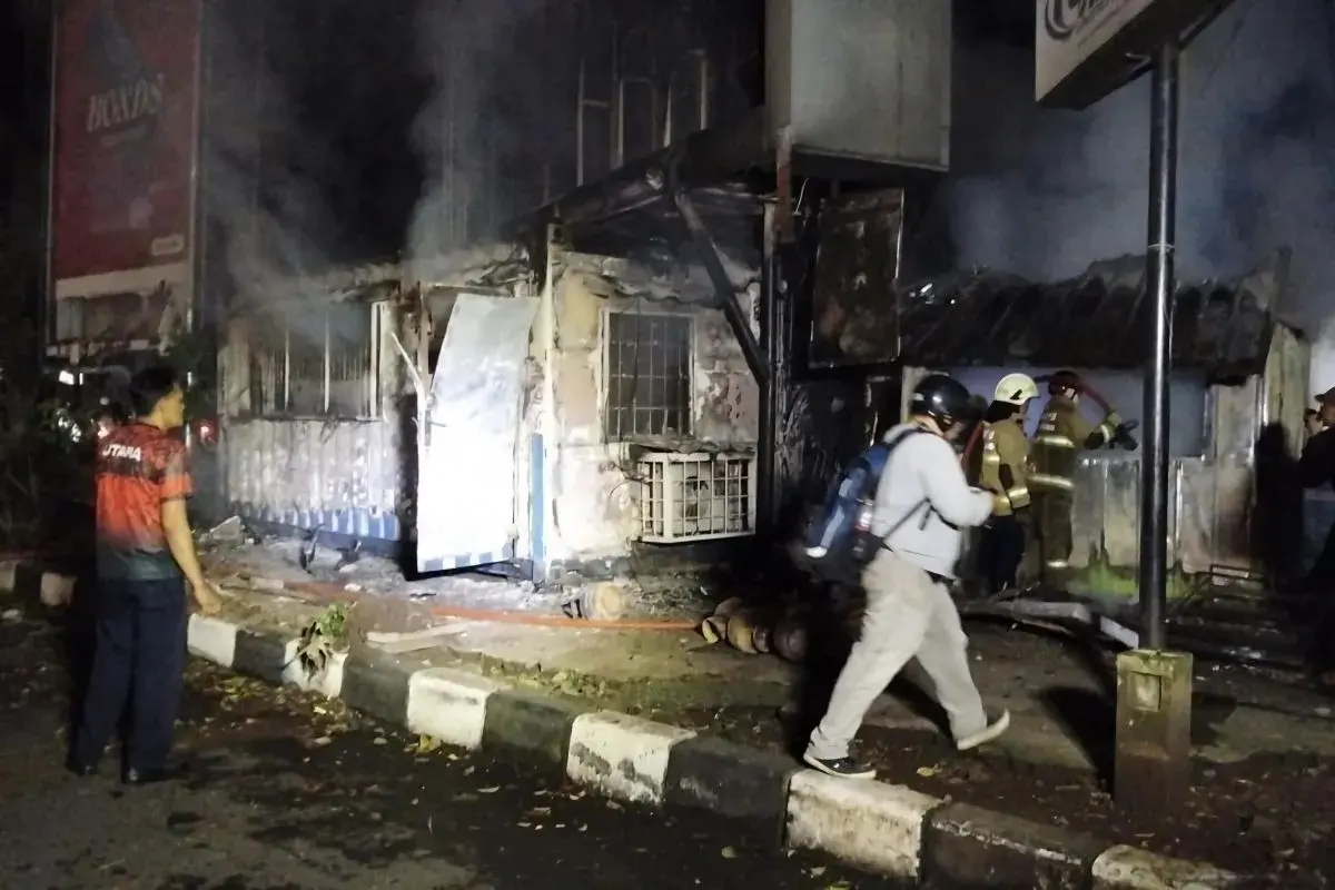 west-java-police-arrest-suspects-following-riots-in-bandung