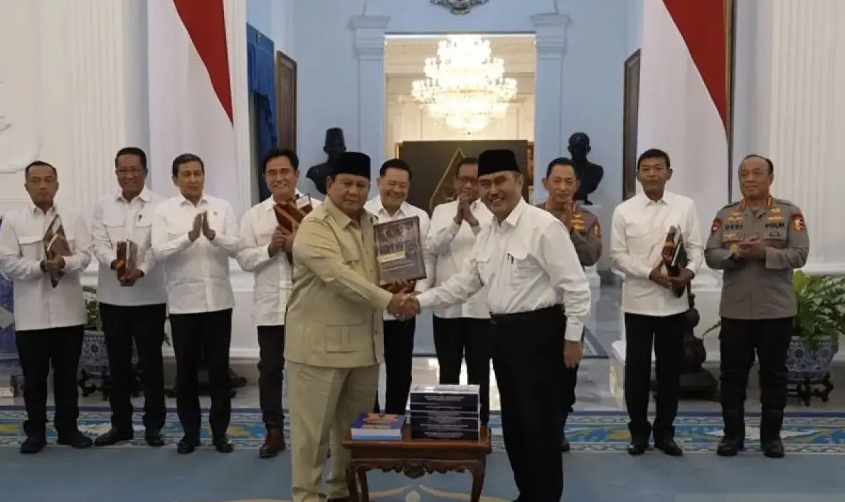 president-prabowo-receives-final-recommendations-from-police-reform-commission