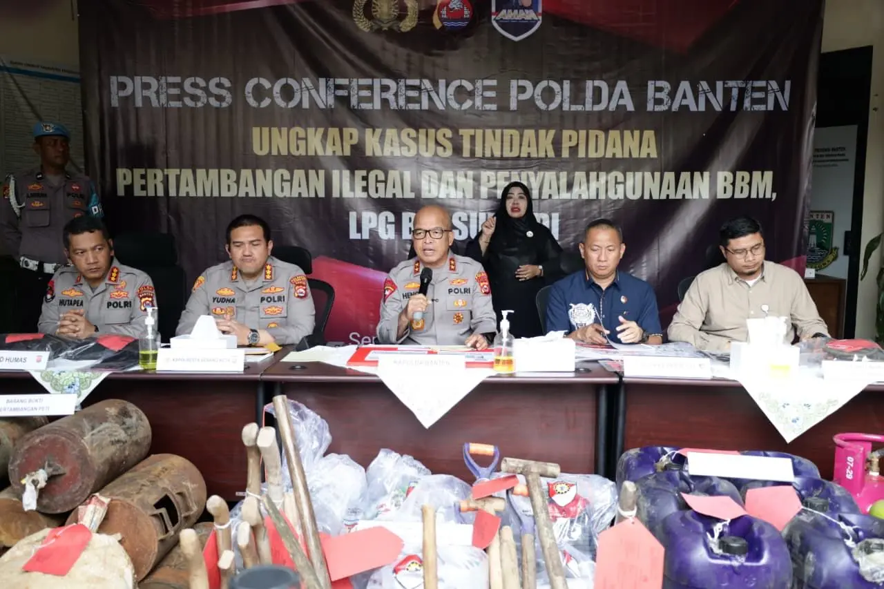 seven-suspects-of-illegal-gold-miners-arrested-in-banten