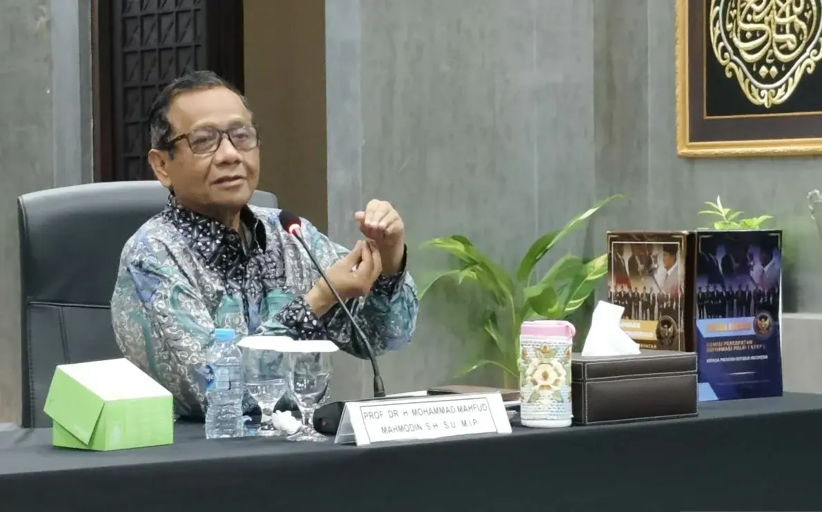 president-prabowo-seeks-further-discussion-on-police-reform-following-kprp-report