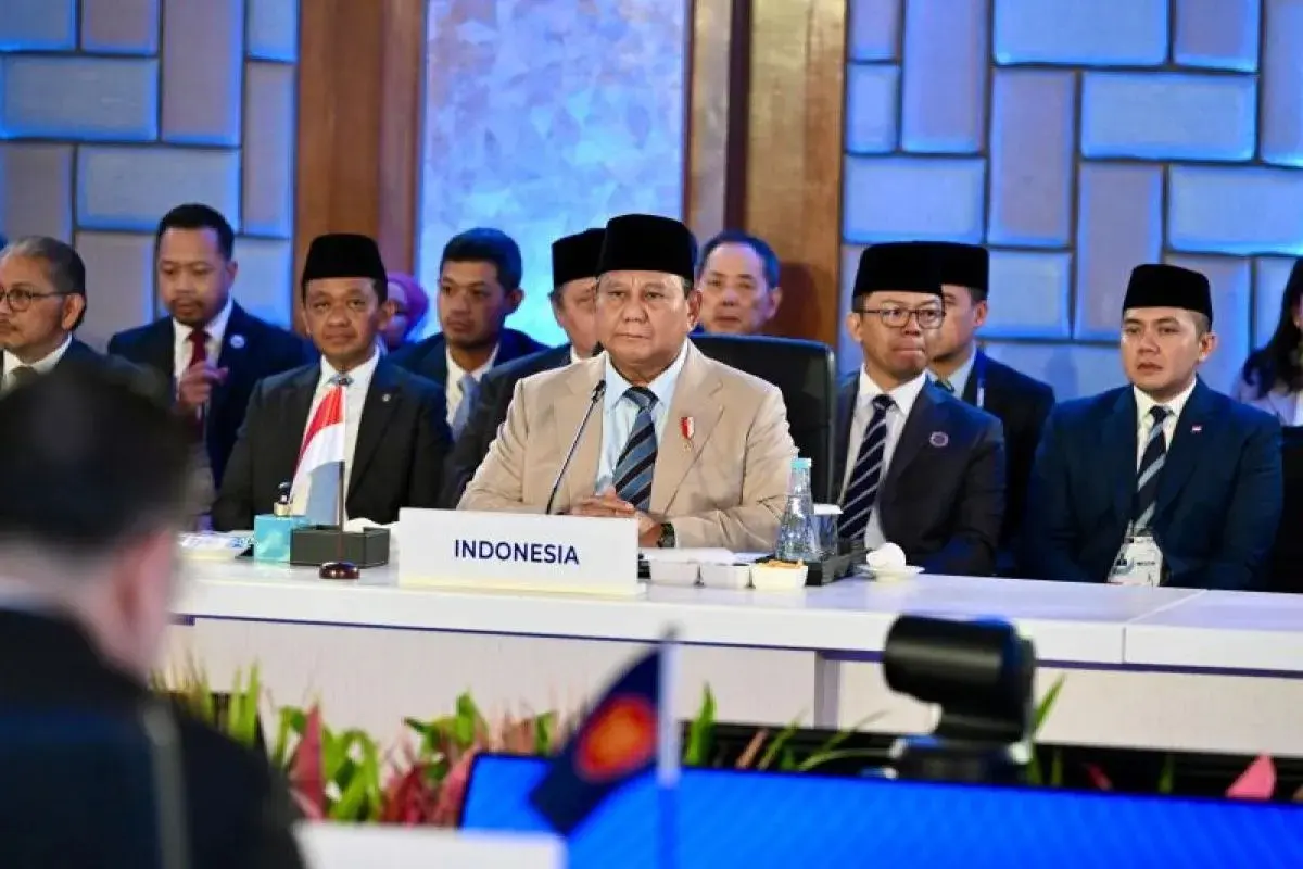 president-prabowo-urges-asean-to-accelerate-regional-energy-grid-development