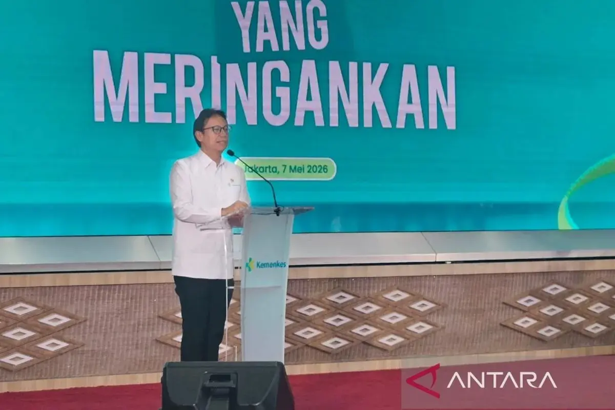 health-minister-encourages-public-to-live-healthy-life-in-preventing-obesity
