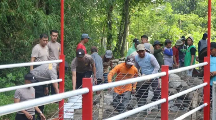 merah-putih-bridge-construction-in-blitar-nearing-completion-public-movement-projected-to-improve