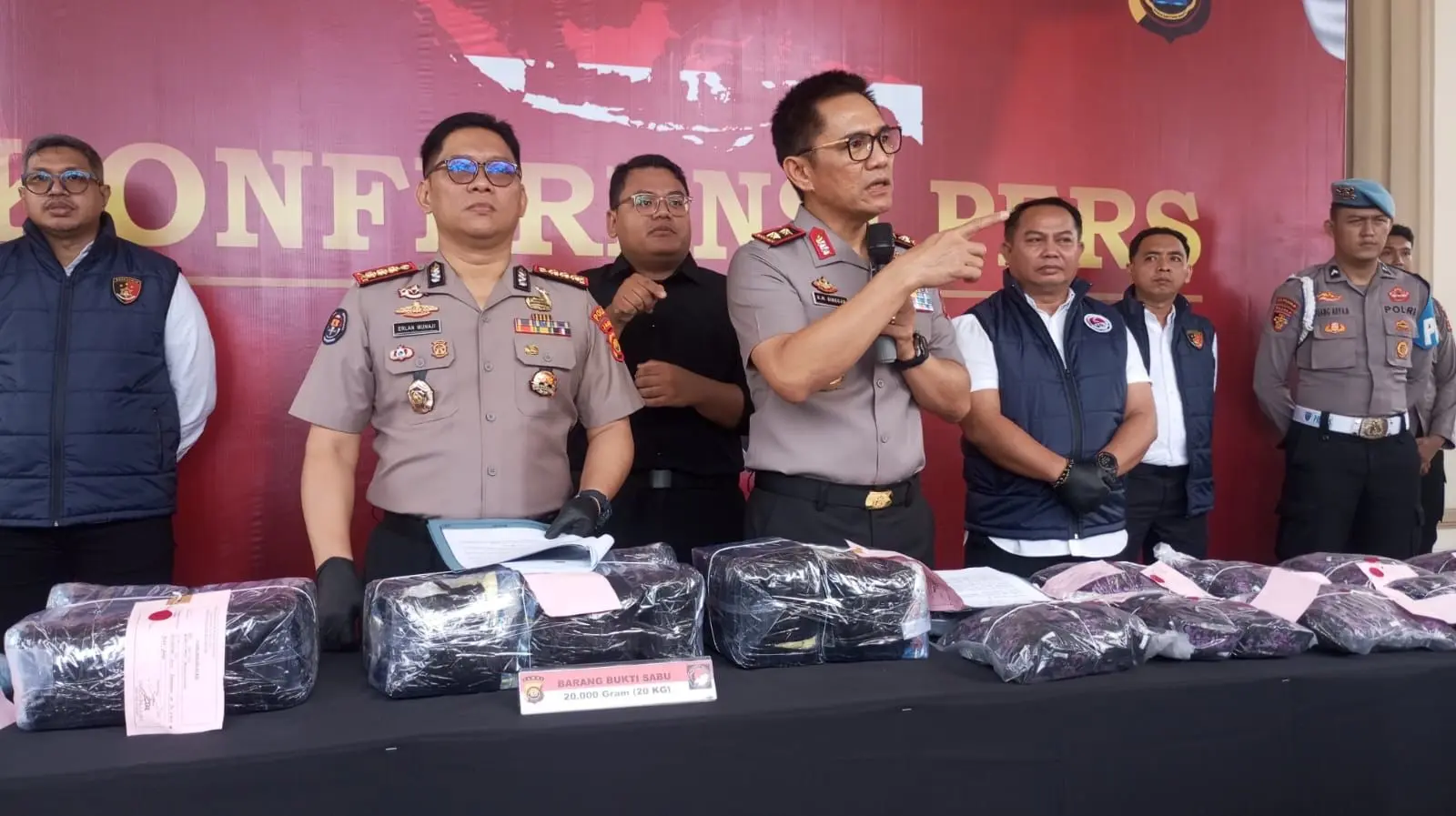 20-kg-meth-seized-by-the-authority-following-drug-smuggling-intercept-in-jambi