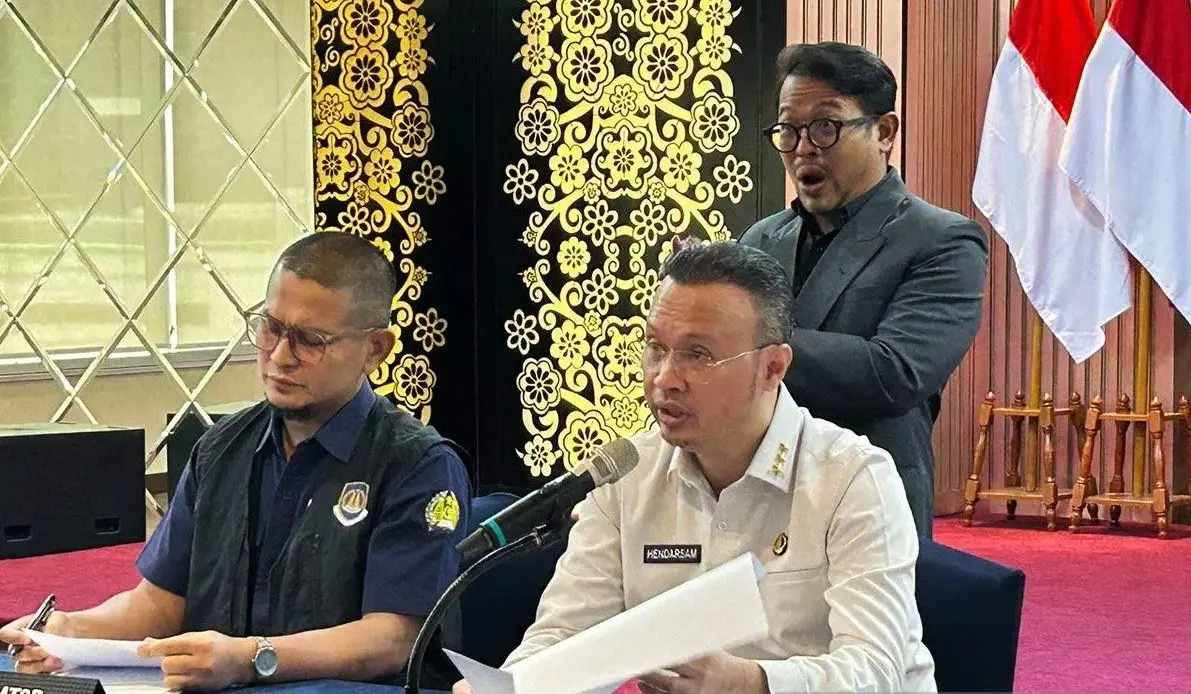 immigration-office-identifies-15-sponsors-of-320-foreigners-in-online-gambling-syndicate